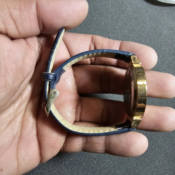 Jessica Carlyle Ladies Quartz Fashion Watch Gold Tone MOP Crystal Bezel Working - Picture 8 of 10